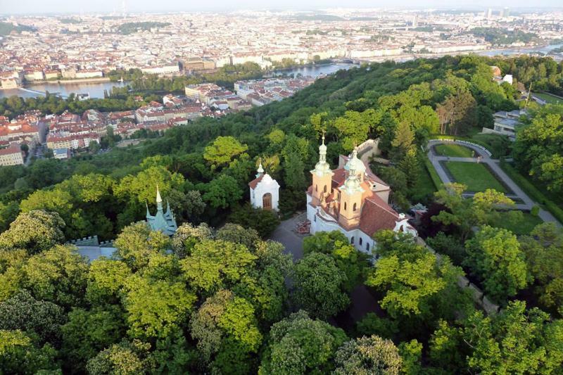 Flat 18 Minutes From Vaclavske Namesti Прага Екстер'єр фото